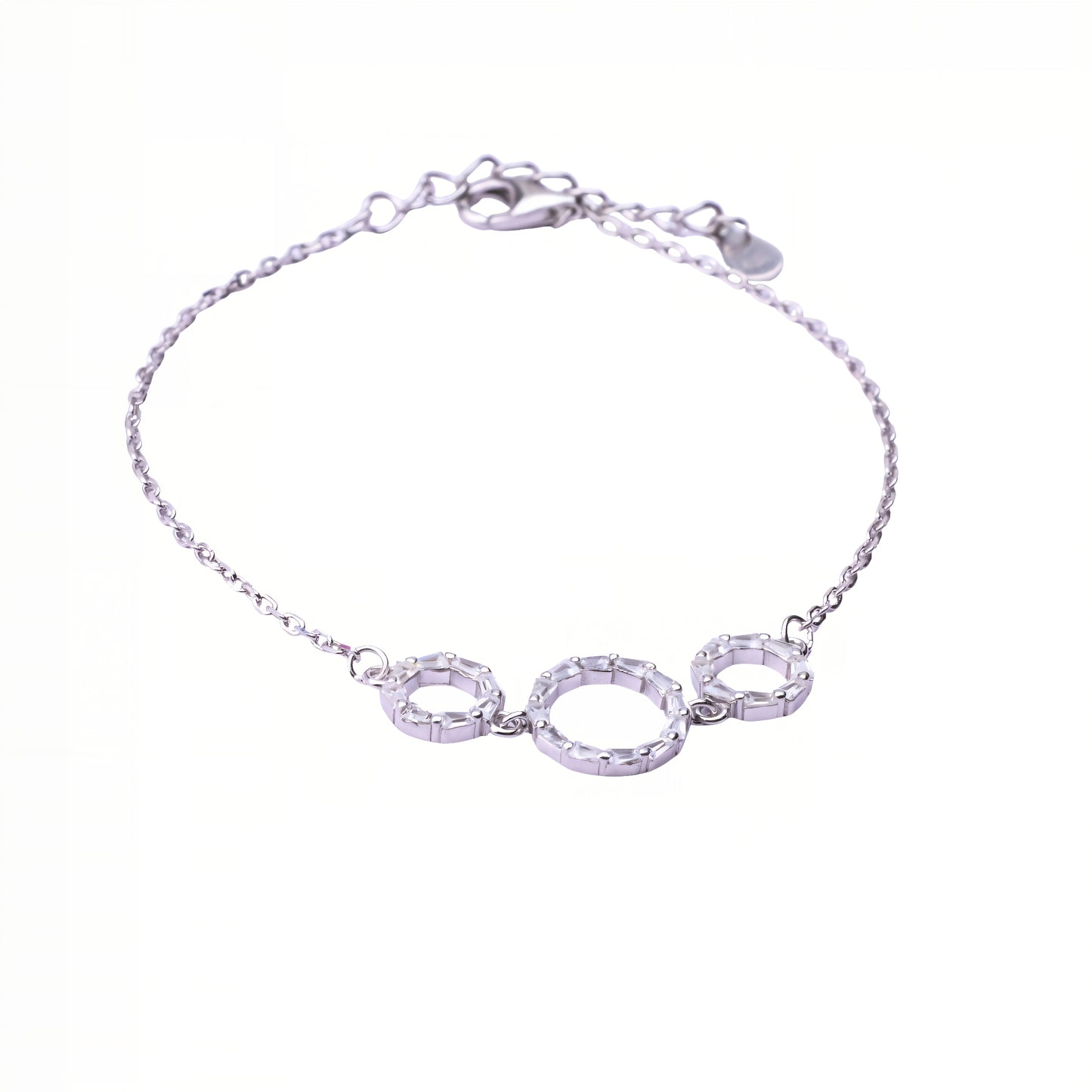 Loop of Diamonds