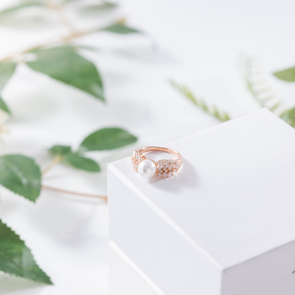The Angel Wing Pearl Ring