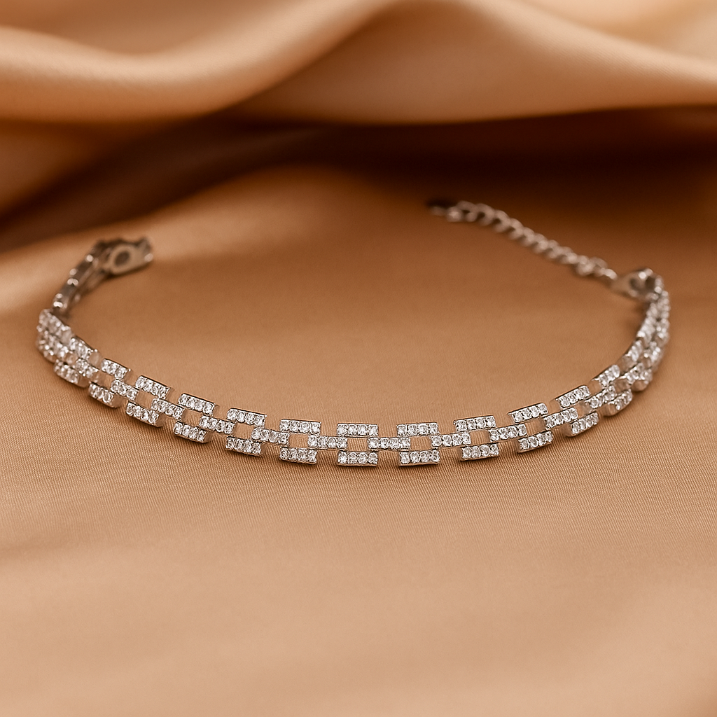 Timeless Queen Bracelet