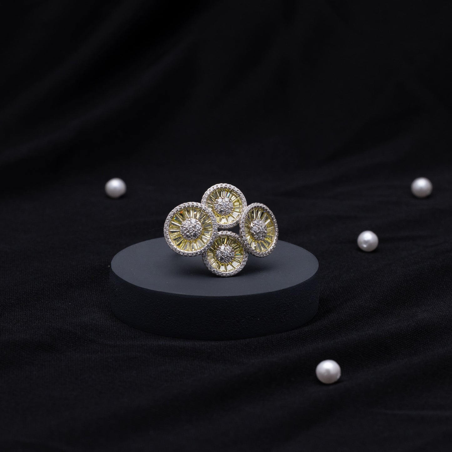 Four Seasons Ring