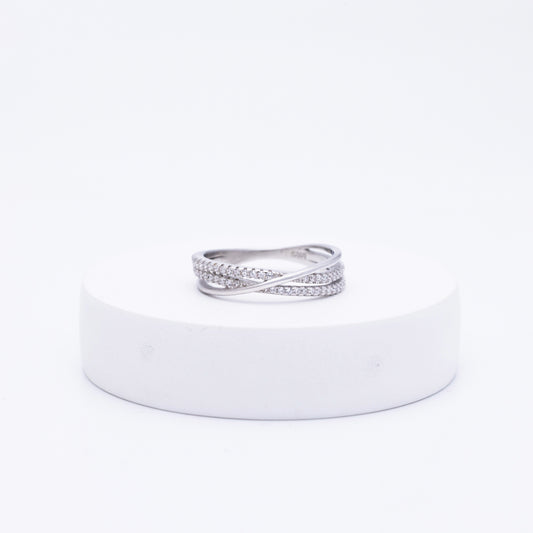 The Stellar Cross Ring