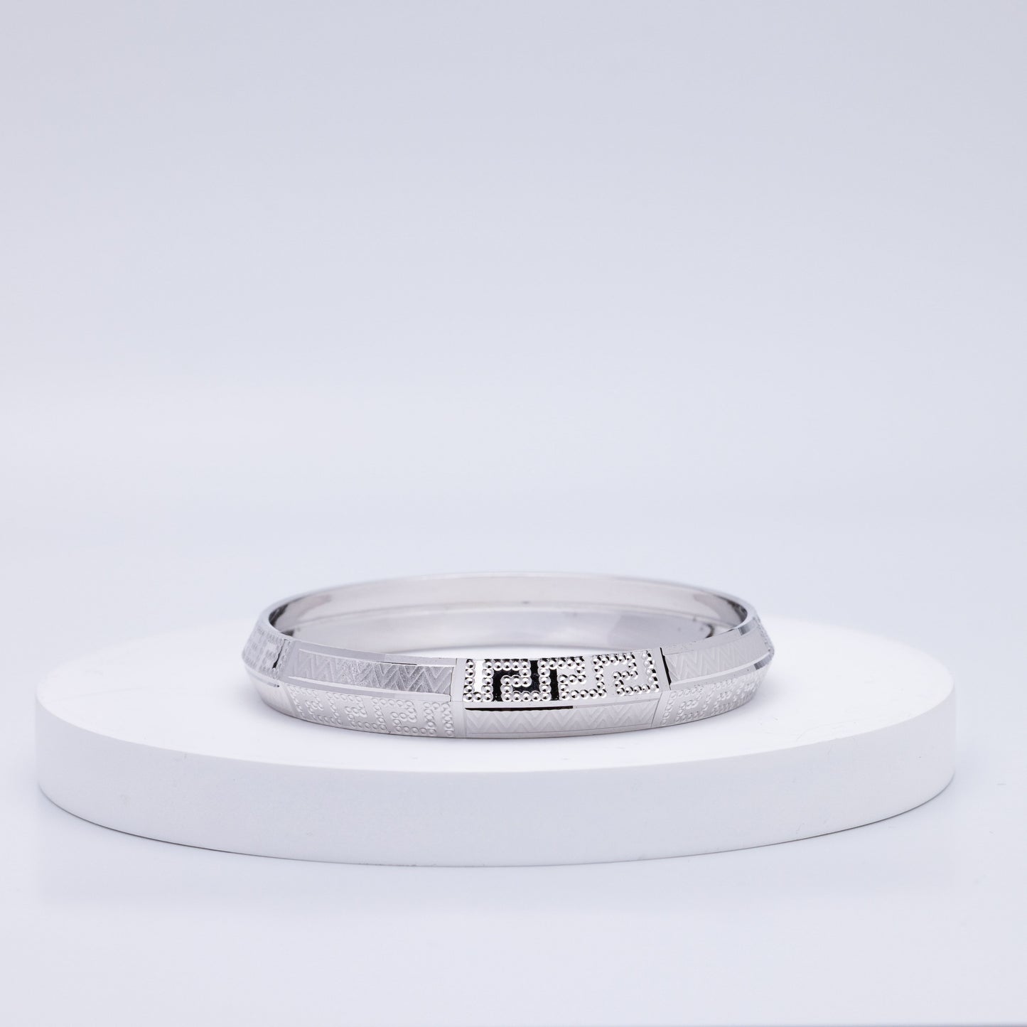 Modern Edge Kada
