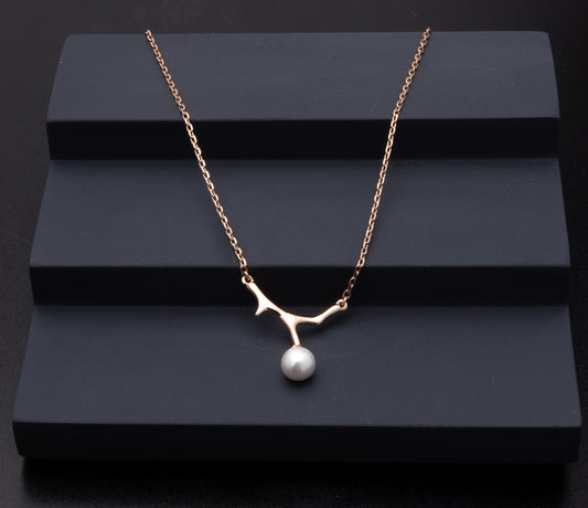 The Dangling Pearl