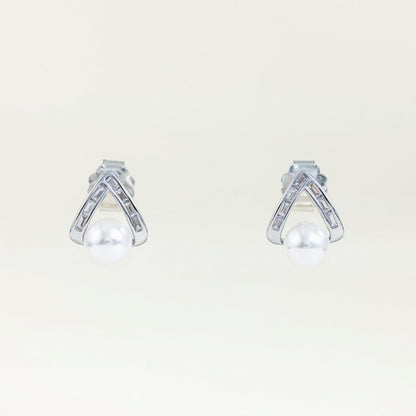 Pearl Élan Studs