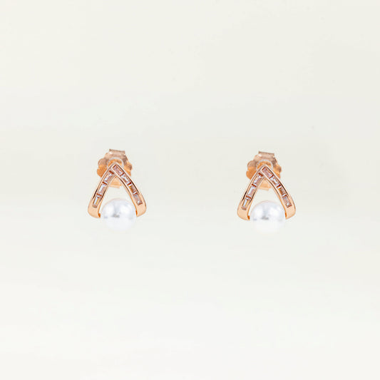 Pearl Élan Studs