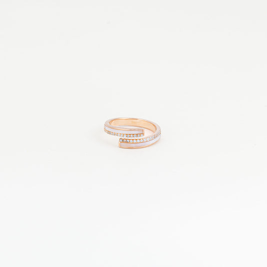 The Infinite Gleam Ring