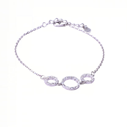 Loop of Diamonds