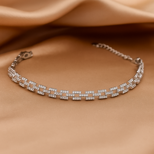 Timeless Queen Bracelet