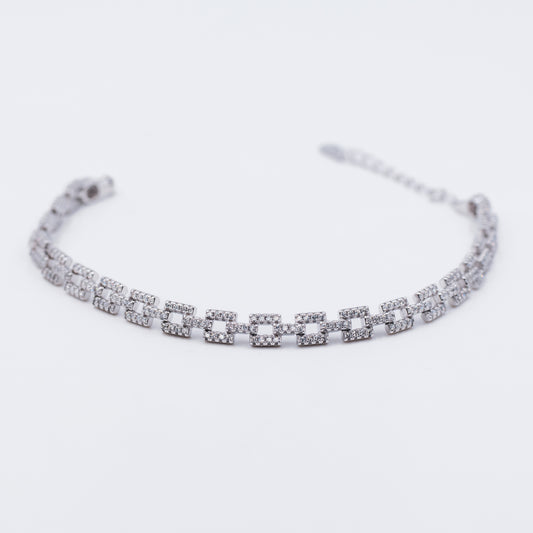 Timeless Queen Bracelet