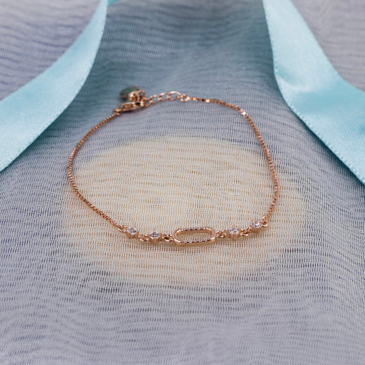 The Centre of Beauty Bracelet