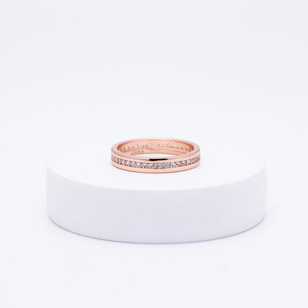Aura Channel Ring