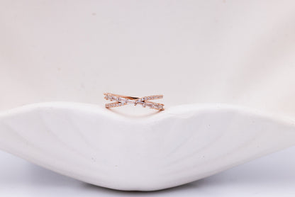 Baguette & Pavé Infinity Band