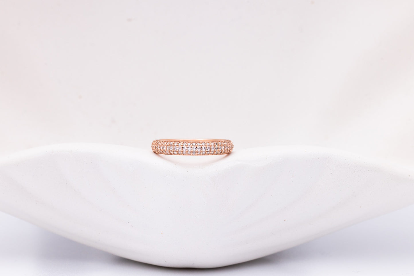 Luna Shimmer Band
