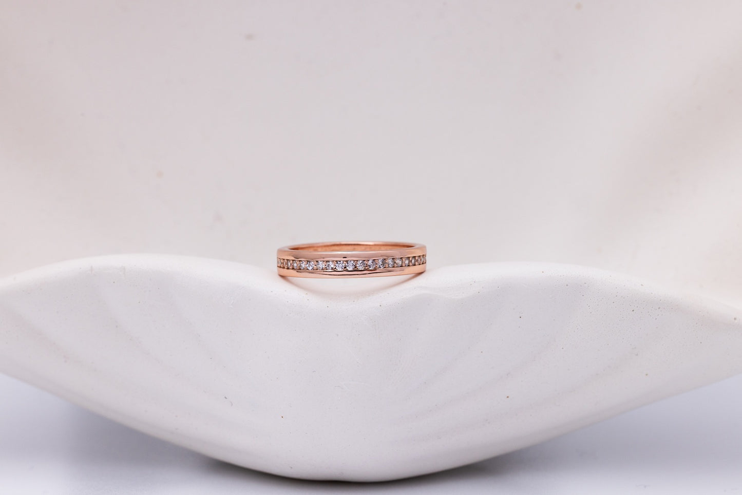 Aura Channel Ring