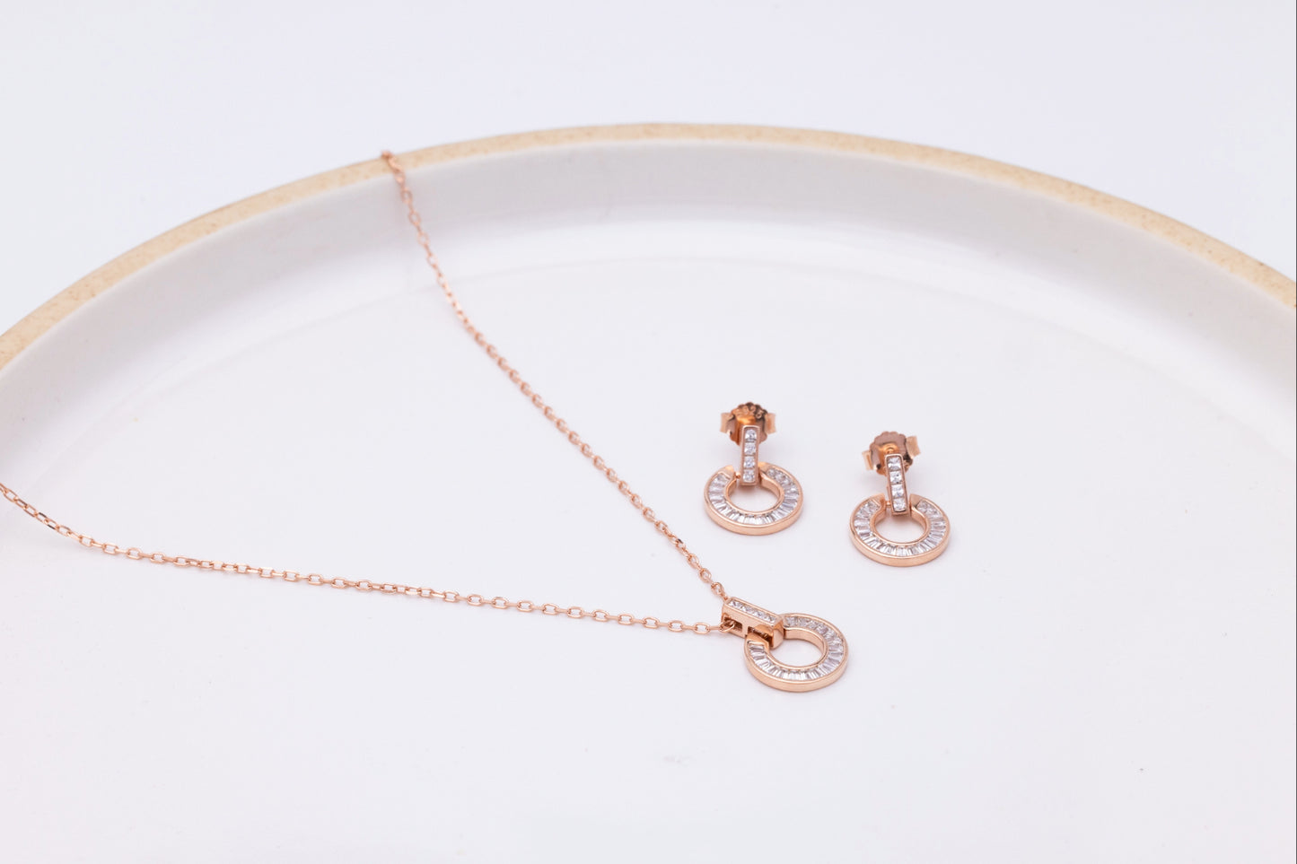 The Infinity Halo Set