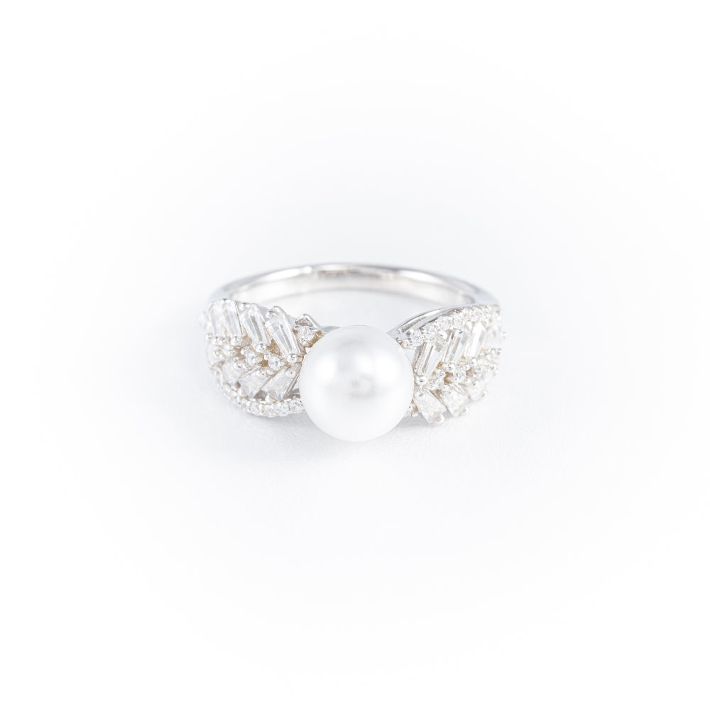 The Angel Wing Pearl Ring