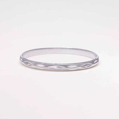 Prism Cut Kada
